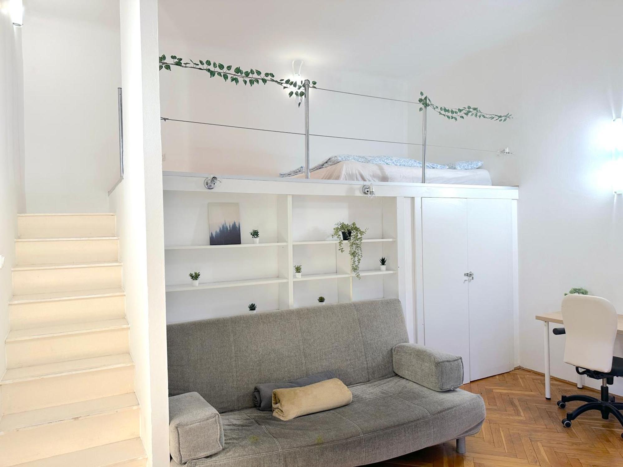 Apartmán Stunning 150m2 3-bedroom With Balcony